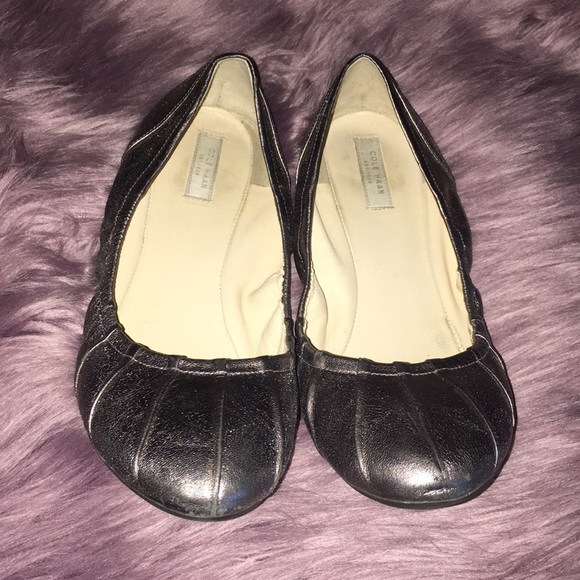 Cole Haan Metallic Flats 8 1/2 - Picture 7 of 8